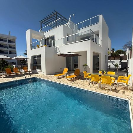 Villa Mulberry Retreat 0,5Km From Everything Коръл бей Екстериор снимка